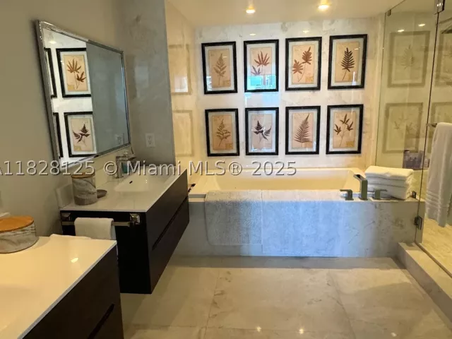 2-bedroom condo for rent in Hallandale Beach - 1830 S Ocean Dr 2801 - MondialRealty