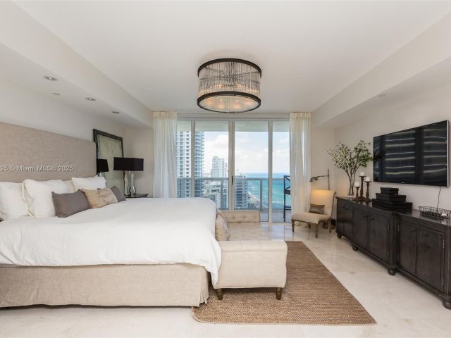 Apartment for rent  Unit #2801 - photo 6211848