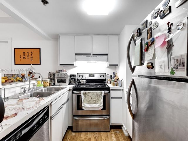 Apartment for sale  Unit #210 - photo 6203183