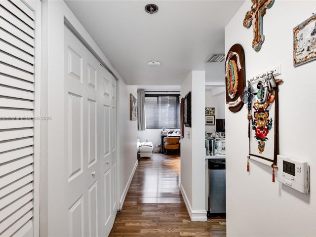 Apartment for sale  Unit #210 - photo 6203184