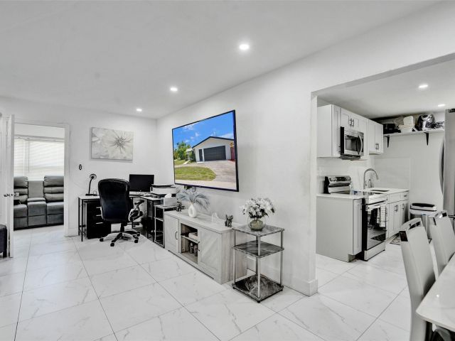 Home for sale at 623 NW 11 Avenue 1-3 - photo 6203318