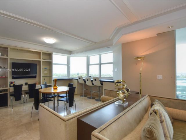 Apartment for sale  Unit #901 - photo 6207601