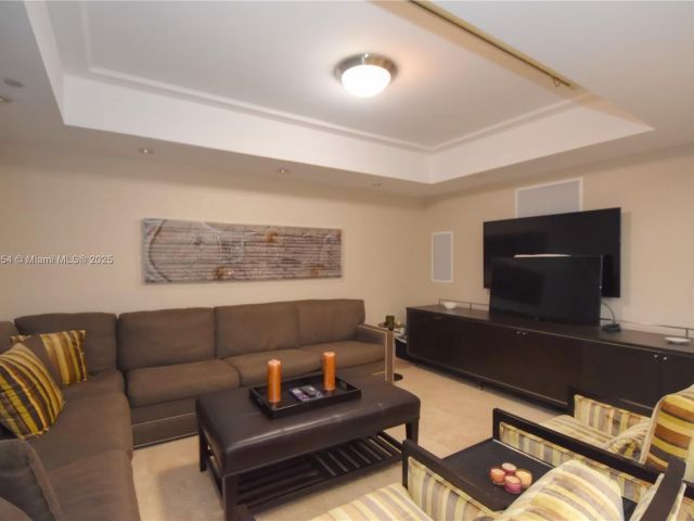 Apartment for sale  Unit #901 - photo 6207607