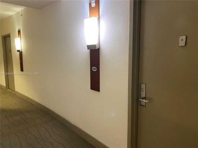 Apartment for sale  Unit #2707 - photo 6239366