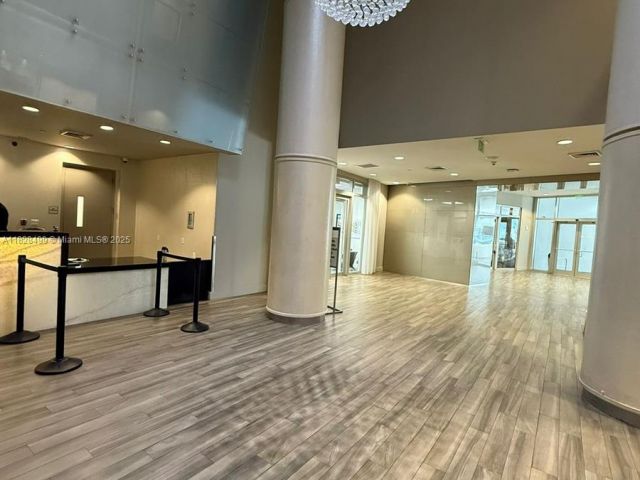 Apartment for sale  Unit #2707 - photo 6239372