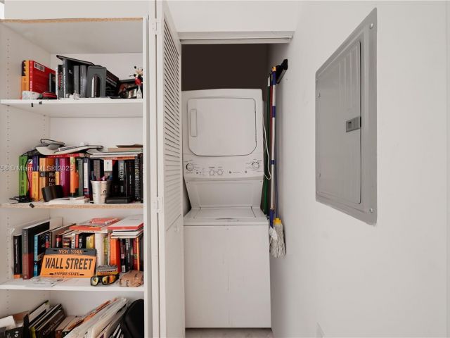 Apartment for sale  Unit #2706 - photo 6228026