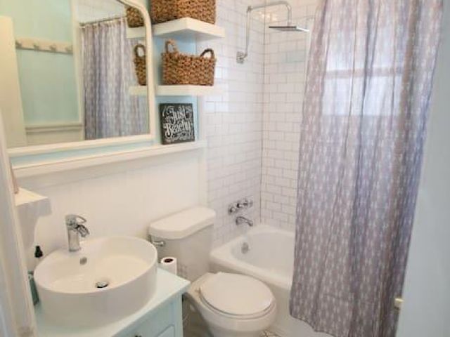 Home for sale at 100 NE 5th Street - photo 6204213