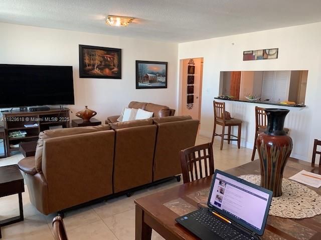 Apartment for rent  Unit #2601 - photo 6206143