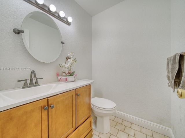 Home for sale at 10000 SW 147th Ct - photo 6205369