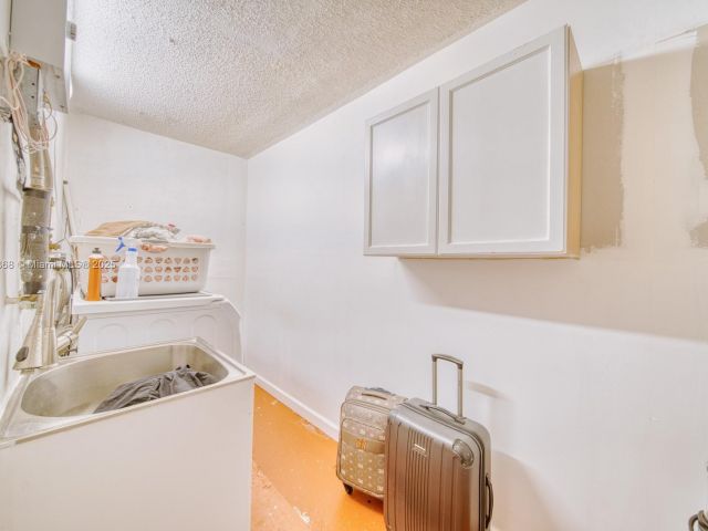 Home for sale at 10000 SW 147th Ct - photo 6205372