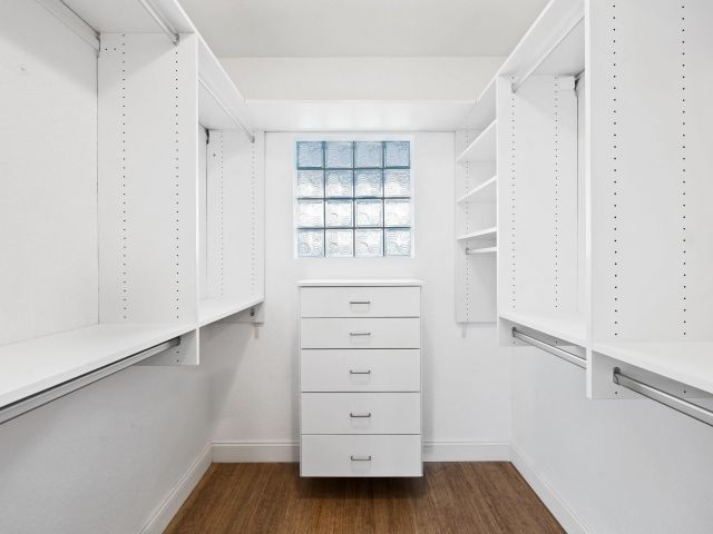 Home for sale at 1260 N Riverside Dr 1260 - photo 6207335