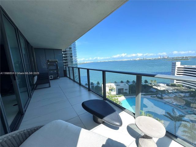 Apartment for sale  Unit #1401 - photo 6211525