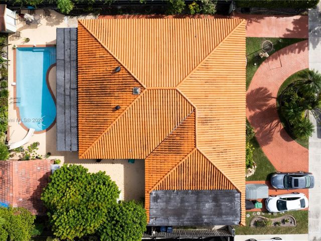 Home for sale at 9601 SW 66th St - photo 6227377