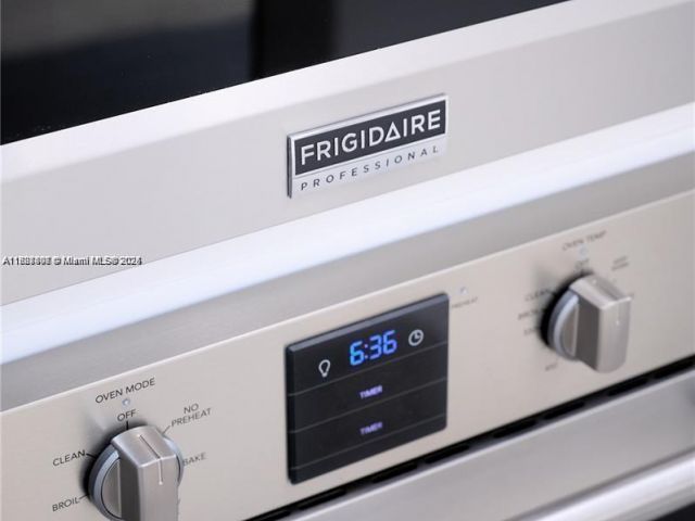 Apartment for sale  Unit #3708 - photo 6206996