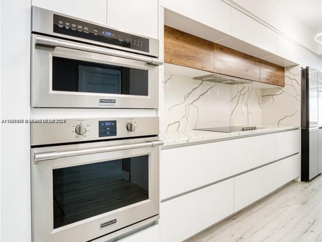 Apartment for sale  Unit #3708 - photo 6206997