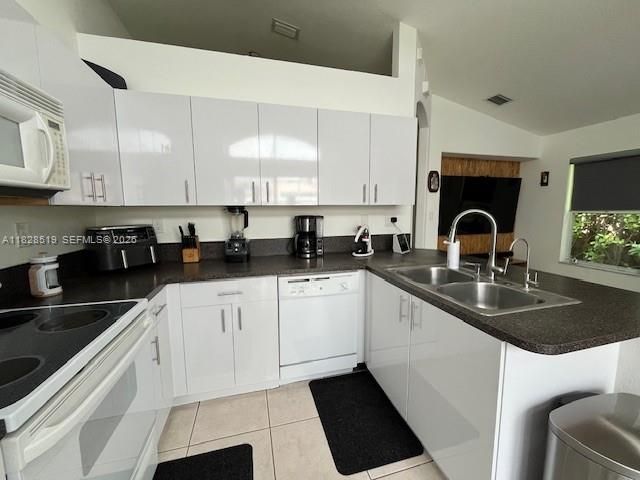 Home for sale at 1988 SE 12th St - photo 7435993