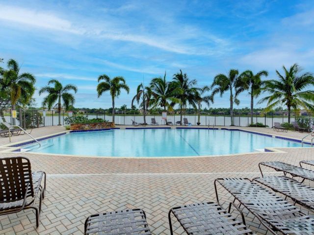 Home for rent at 1282 Pebble Ridge Lane - photo 6345458