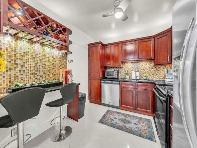 Apartment for rent  Unit #1220(AVAILABLE 05/01/26 - photo 6232035