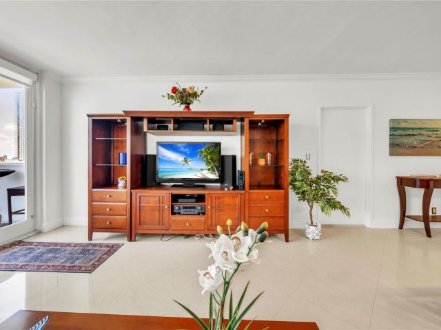 Apartment for rent  Unit #1220(AVAILABLE 05/01/26 - photo 6232041