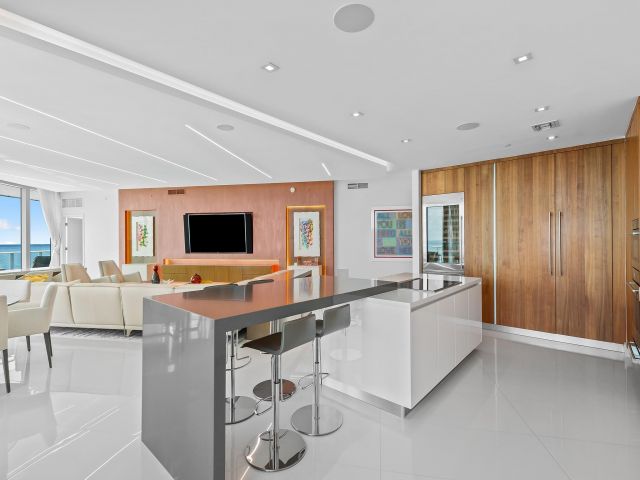 Apartment for sale  Unit #902 - photo 6208616