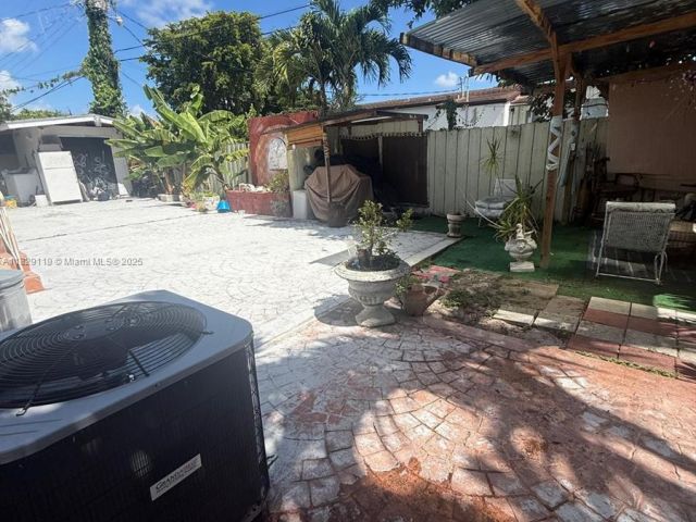 Home for sale at 7900 SW 21st Ter - photo 6206826