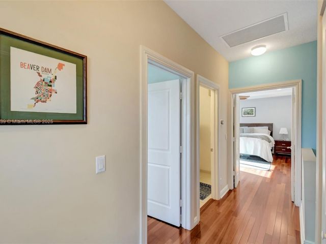 Home for sale at 1110 SE 4th Ave - photo 6223828
