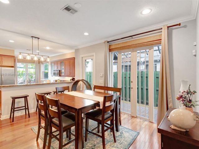 Home for sale at 1110 SE 4th Ave - photo 6223834