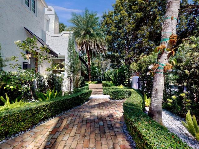 Home for sale at 1222 Cortez St - photo 6212477