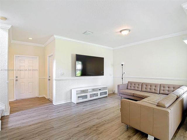 Home for sale at 1568 SE 20th Ter - photo 6207672