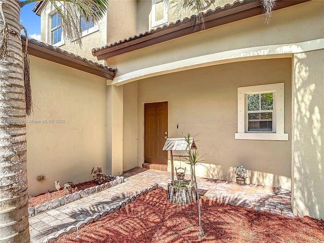 Home for sale at 1568 SE 20th Ter - photo 6207676