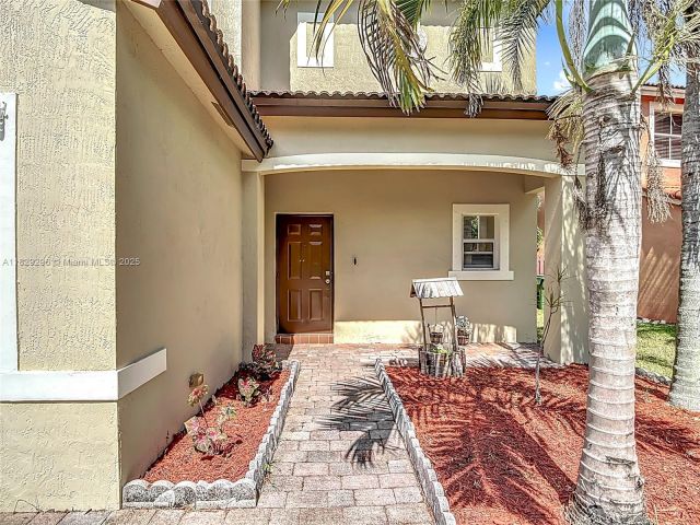 Home for sale at 1568 SE 20th Ter - photo 6207677