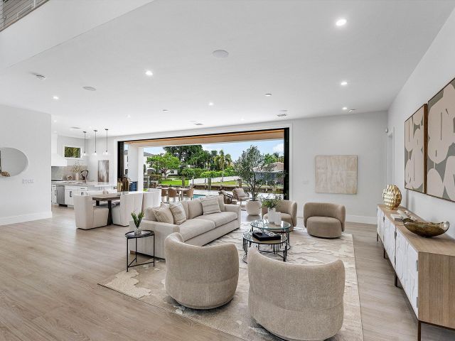 Home for sale at 811 Chukker Road - photo 6267059