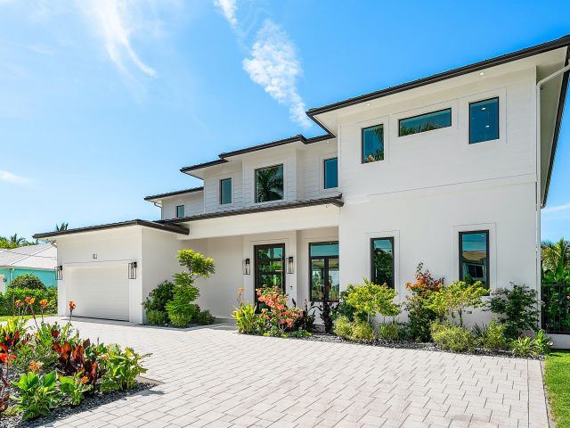 Home for sale at 811 Chukker Road - photo 6267072