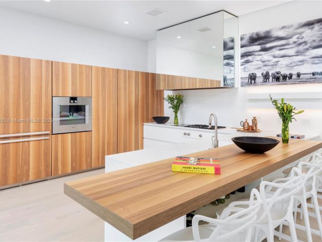 Home for sale at 1410 S Biscayne Point Rd - photo 6208307