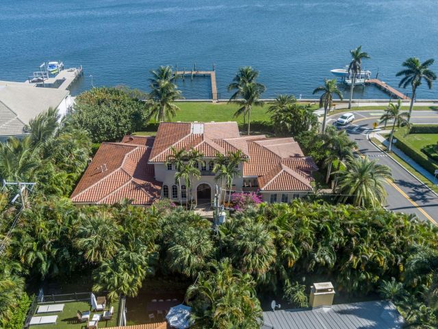 Home for sale at 3215 S Flagler Drive - photo 6209539