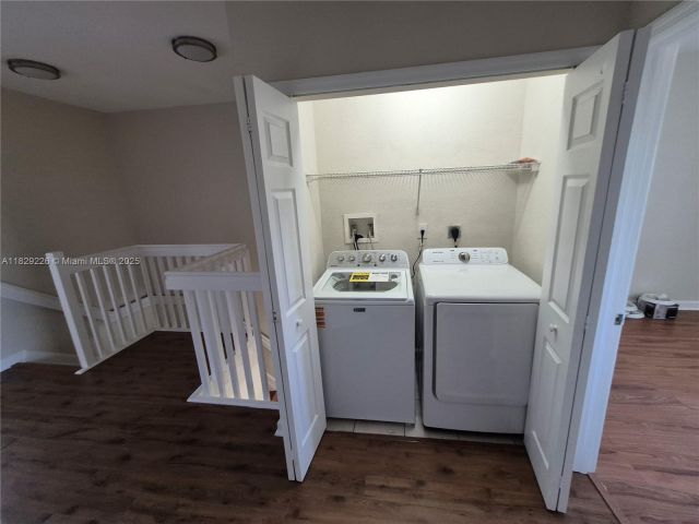 Home for rent at 7673 NW 116th Ave 7673 - photo 6238468