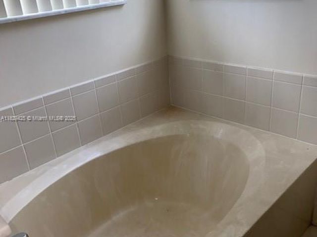 Home for rent at 1924 SE 17 court 1924 - photo 6209618