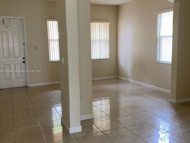 Home for rent at 1924 SE 17 court 1924 - photo 6209627