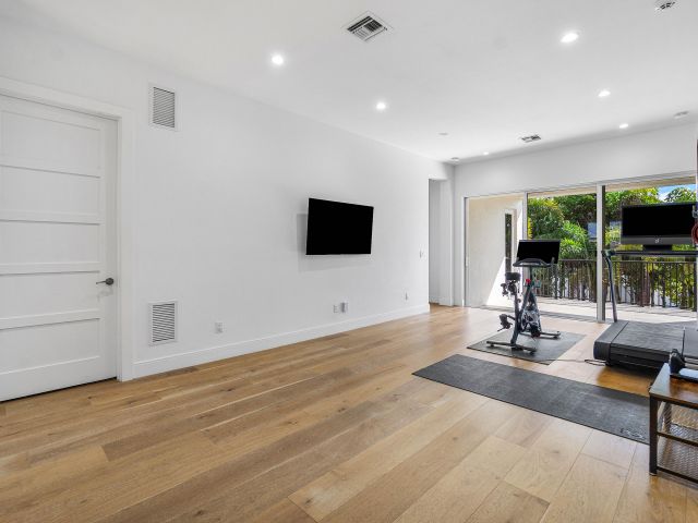 Home for sale at 200 NE 6th Court - photo 6216479