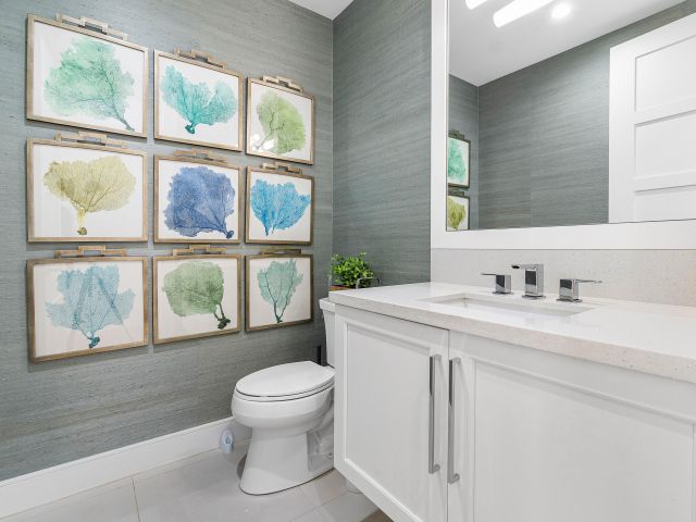 Home for sale at 200 NE 6th Court - photo 6216482