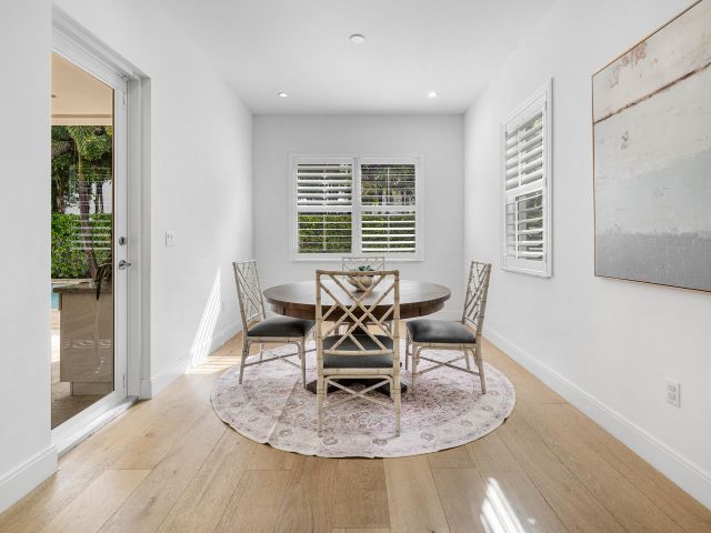 Home for sale at 200 NE 6th Court - photo 6216484