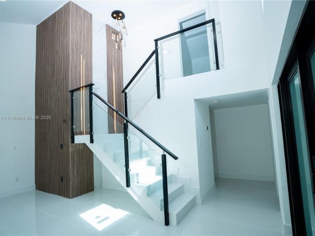 Home for sale at 10433 SW 118th Ct - photo 6237577