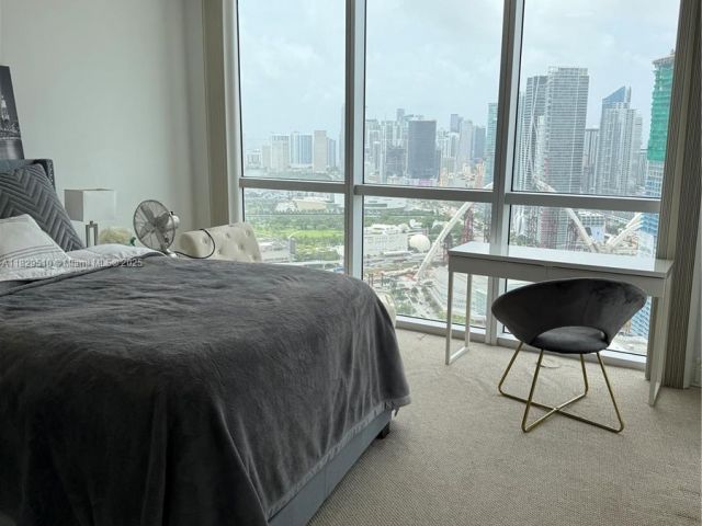 Apartment for sale  Unit #5114 - photo 6222782