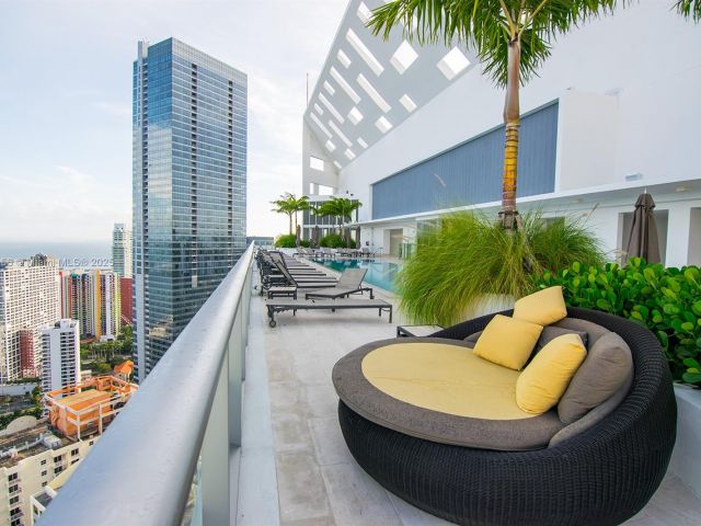 Apartment for rent  Unit #3003 - photo 6210510