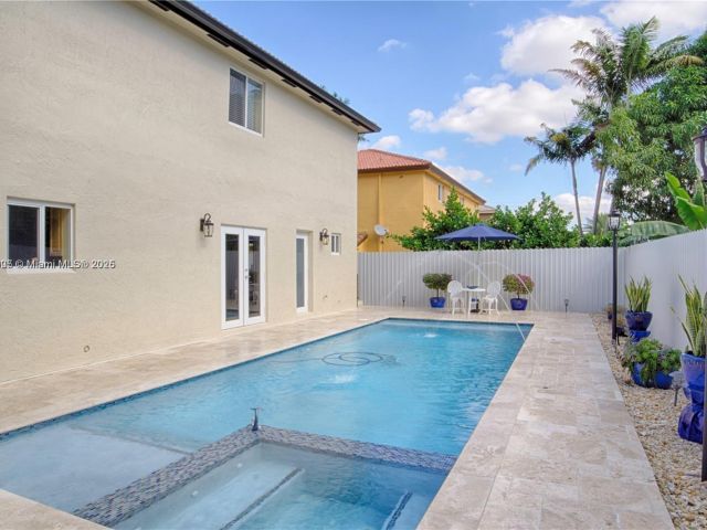 Home for sale at 14432 SW 38th Ln - photo 6210095