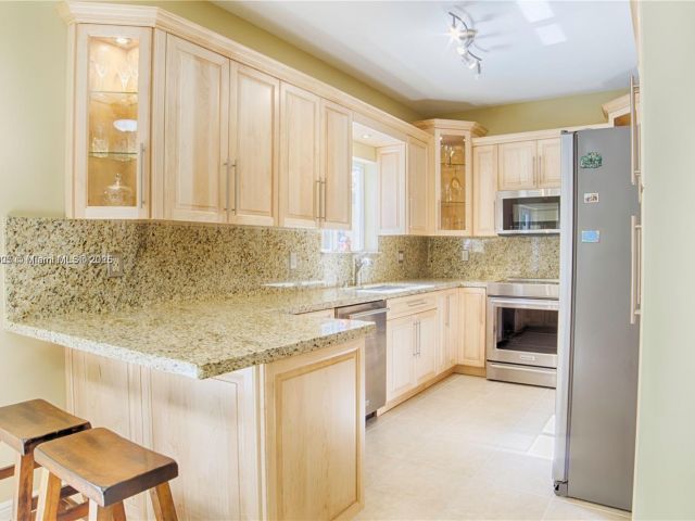 Home for sale at 14432 SW 38th Ln - photo 6210099