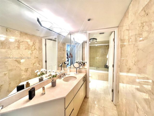 Apartment for sale  Unit #803 - photo 6225361