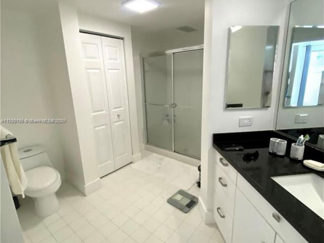 Apartment for sale  Unit #1610 - photo 6210772