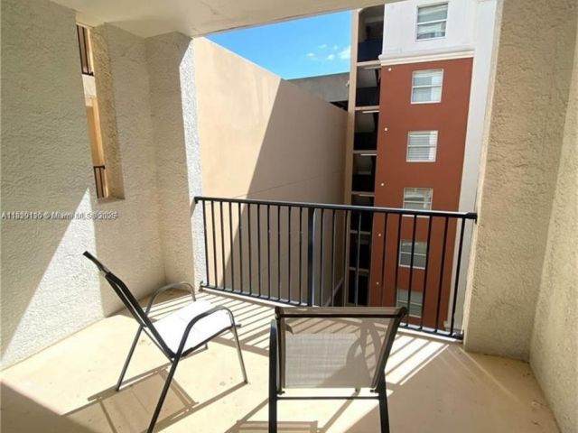 Apartment for sale  Unit #1610 - photo 6210776