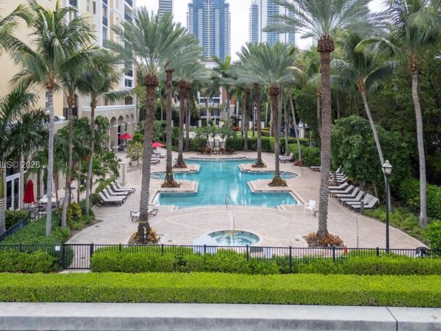 Apartment for sale  Unit #1610 - photo 6899702